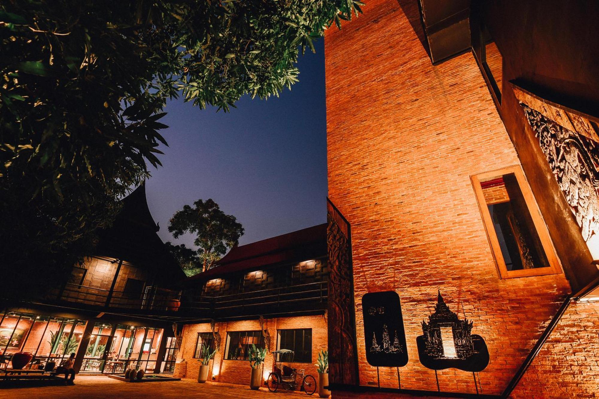 Kwans Ayutthaya Hotel ภายนอก รูปภาพ